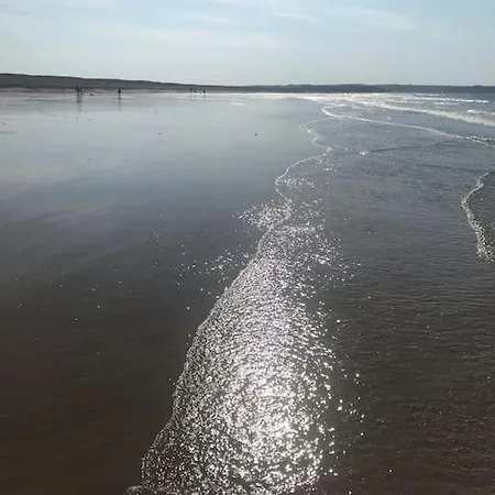 Harmony House Enclosed Near And Semesterbostad