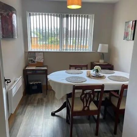 Harmony House Enclosed Near And Semesterbostad *