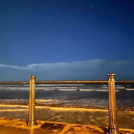 Harmony House Enclosed Near And Semesterbostad *