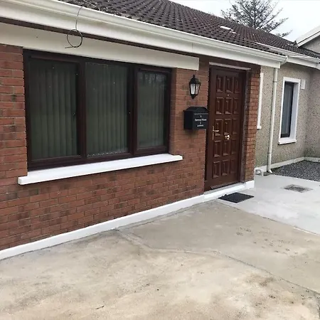 Harmony House Enclosed Near And Ferienhaus