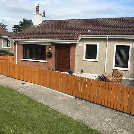 Semesterbostad Harmony House Enclosed Near And Tramore