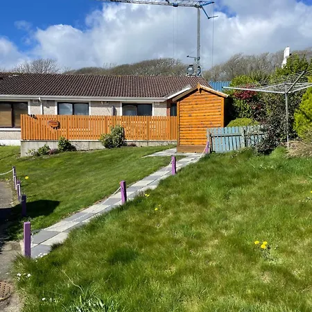 Semesterbostad Harmony House Enclosed Near And