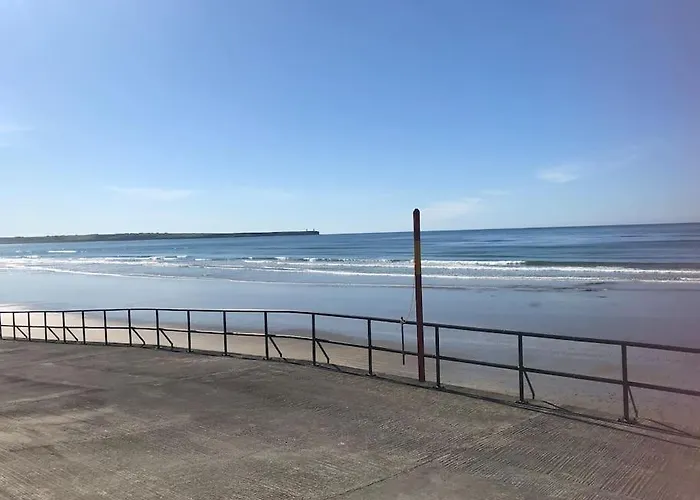 Harmony House Enclosed Near And 펜션 *